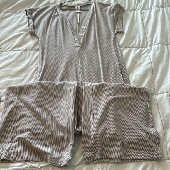 Smash + Tess Pants - NWOT Smash and Tess jumpsuit